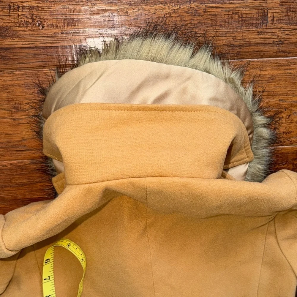Ivy City Co Kids Sloane Camel Tan Peacoat with Removable Faux Fur Collar, 9/10